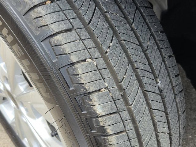 Certified 2025 Ford Escape Active w/ Tech Pack #1 FWD image 29