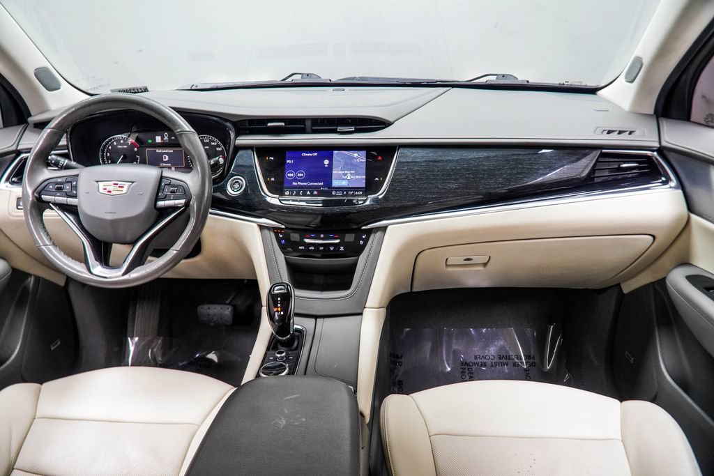 Used 2022 Cadillac XT6 Premium Luxury AWD/4WD image 5