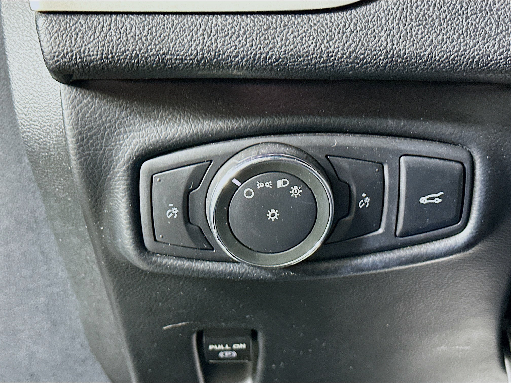 Used 2016 Lincoln MKZ Hybrid w/ Equipment Group 600A Reserve FWD image 16