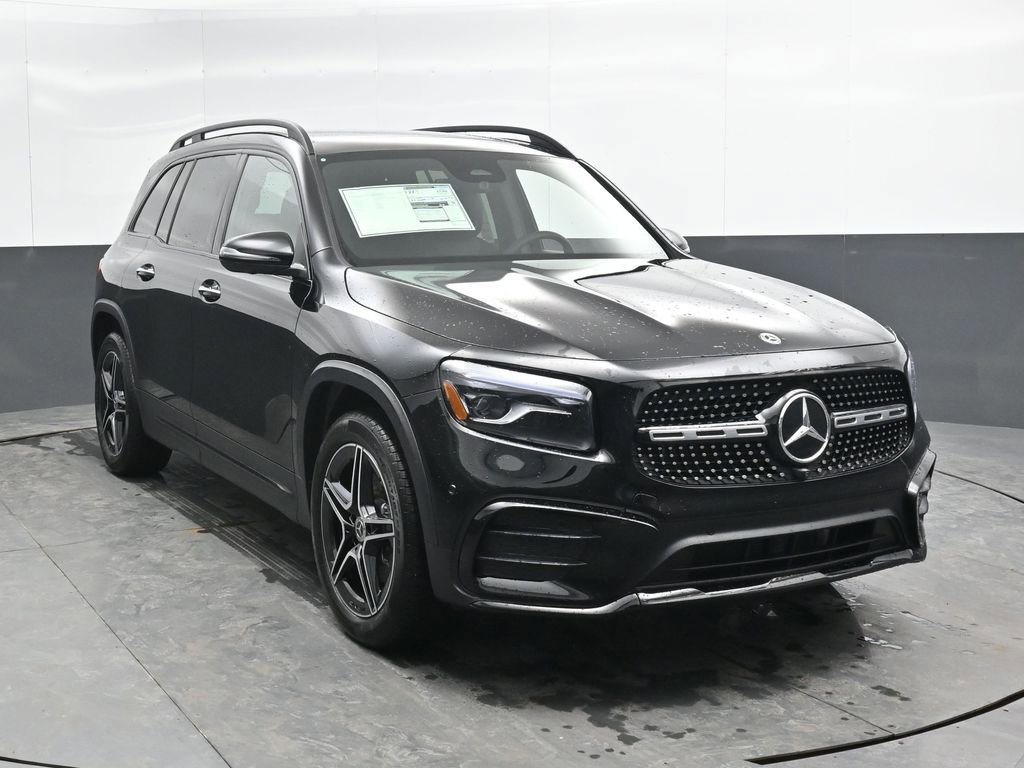 New 2026 Mercedes-Benz GLB 250 4MATIC image 4