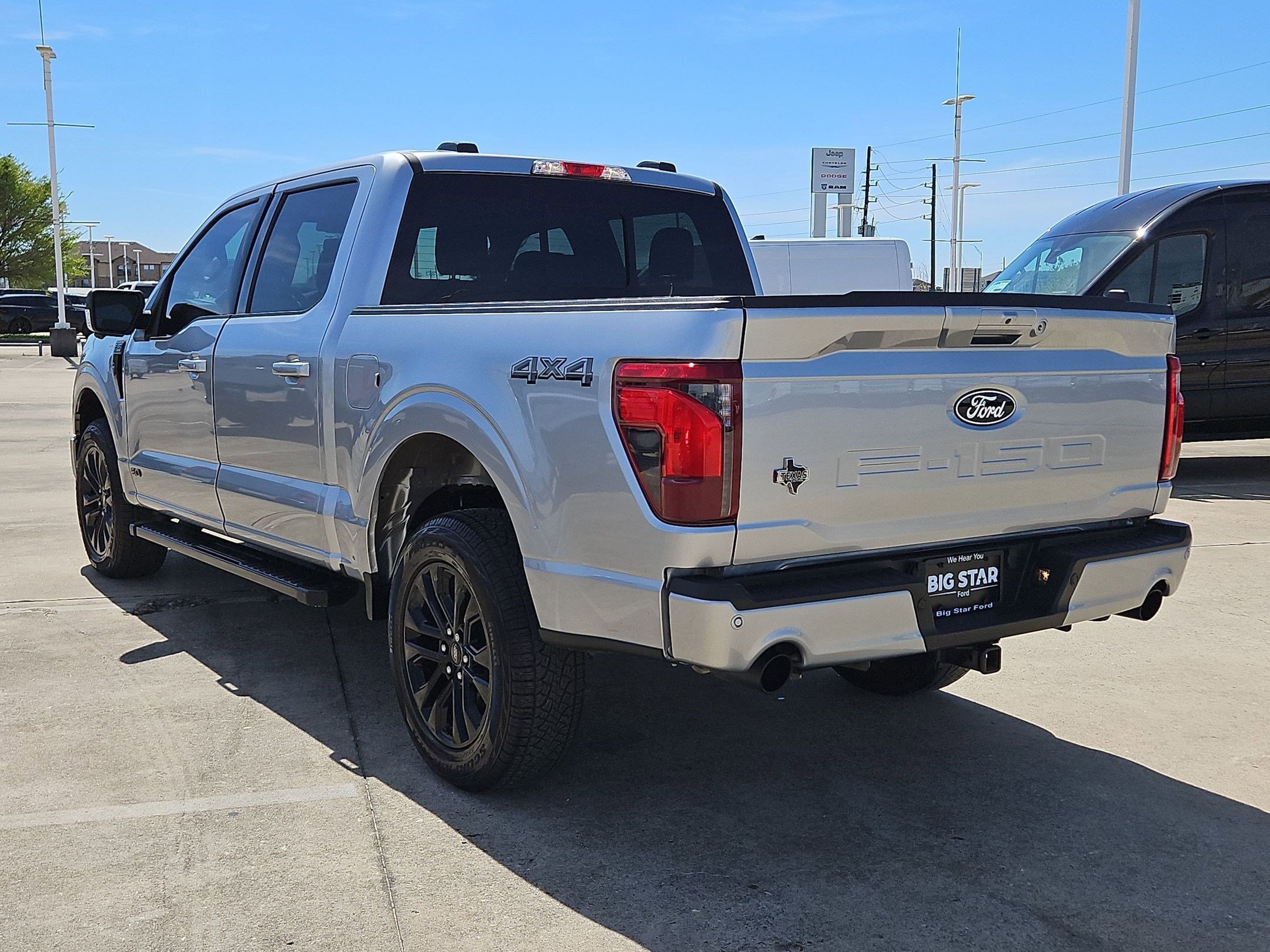 Used 2025 Ford F150 XLT w/ Equipment Group 302A MID image 6