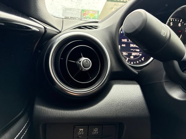 Used 2021 MAZDA MX-5 Miata RF Grand Touring RWD image 33