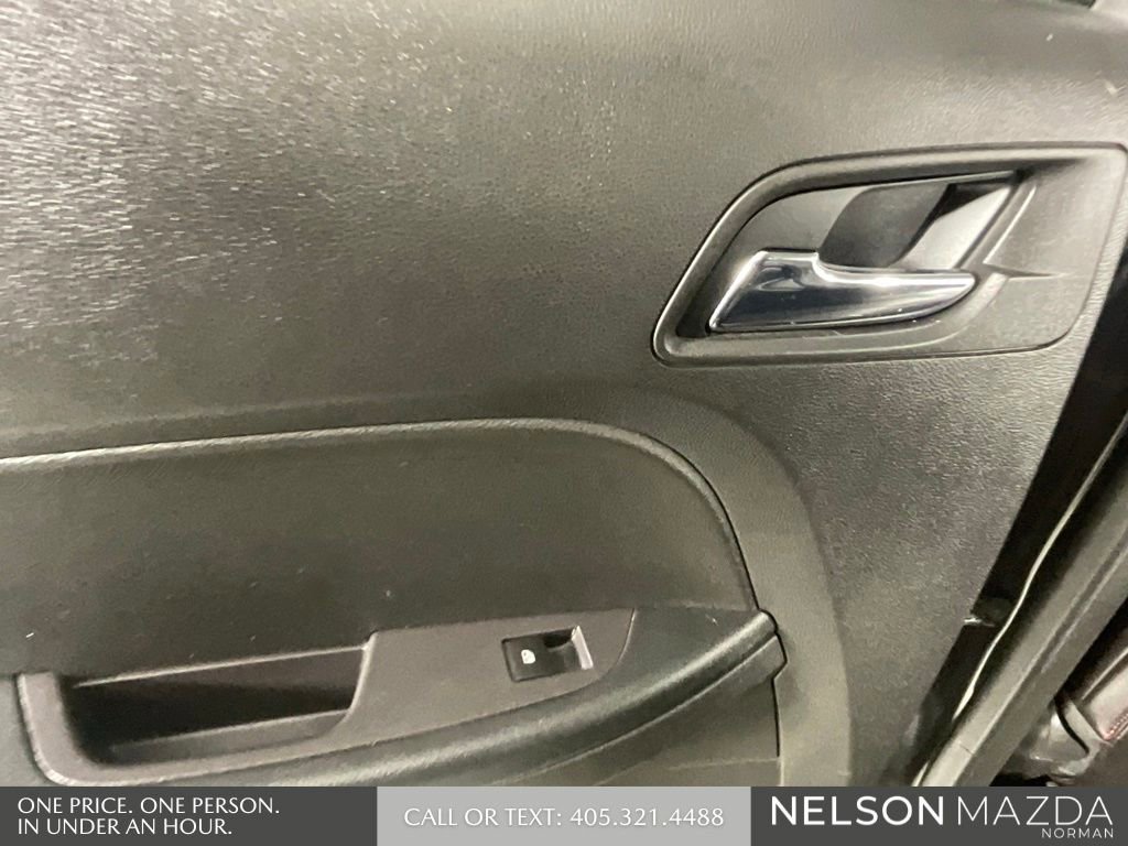 Used 2015 GMC Terrain SLT w/ Open Road Package FWD image 24