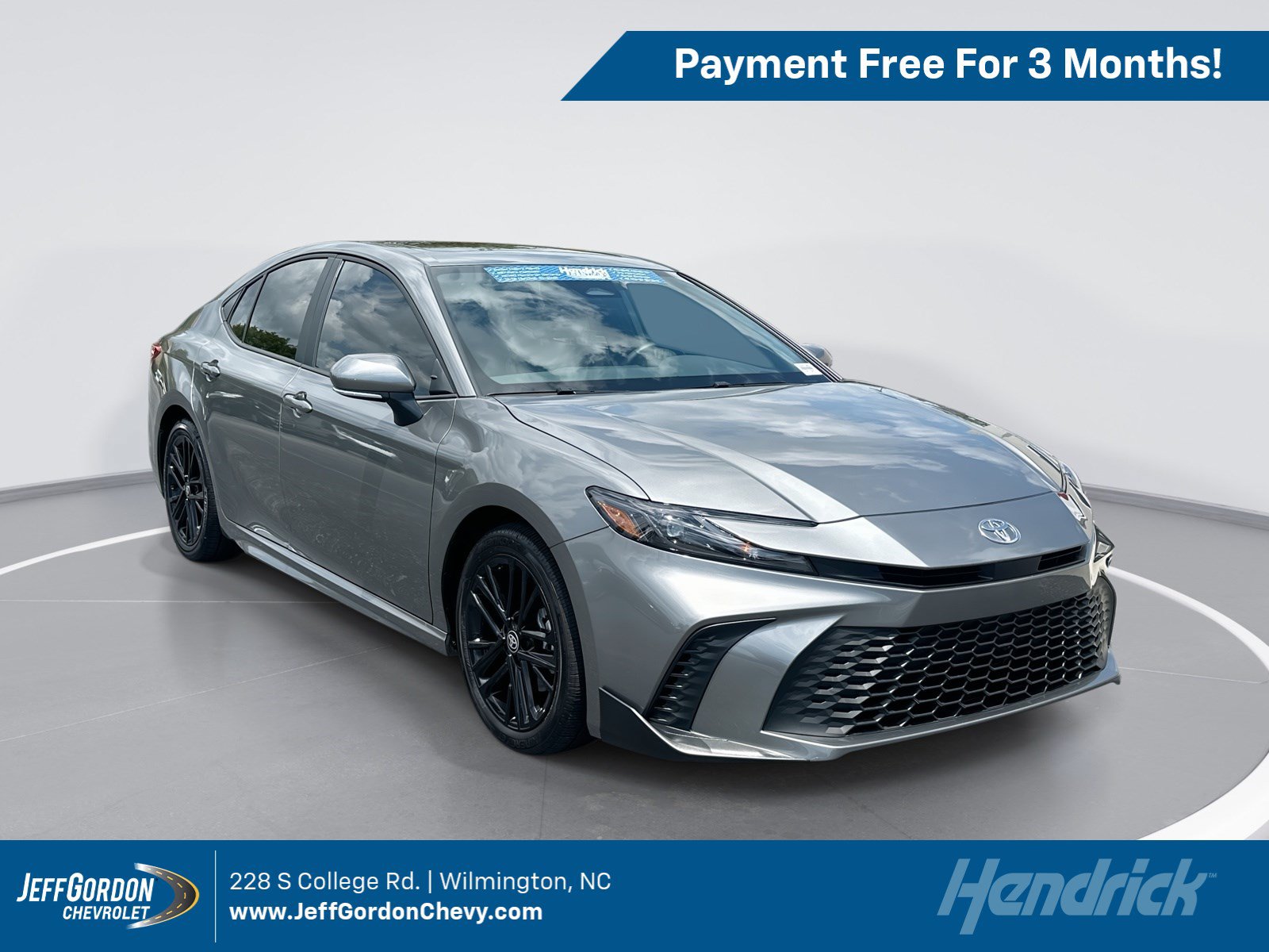 Used 2026 Toyota Camry SE w/ Multimedia Upgrade Package