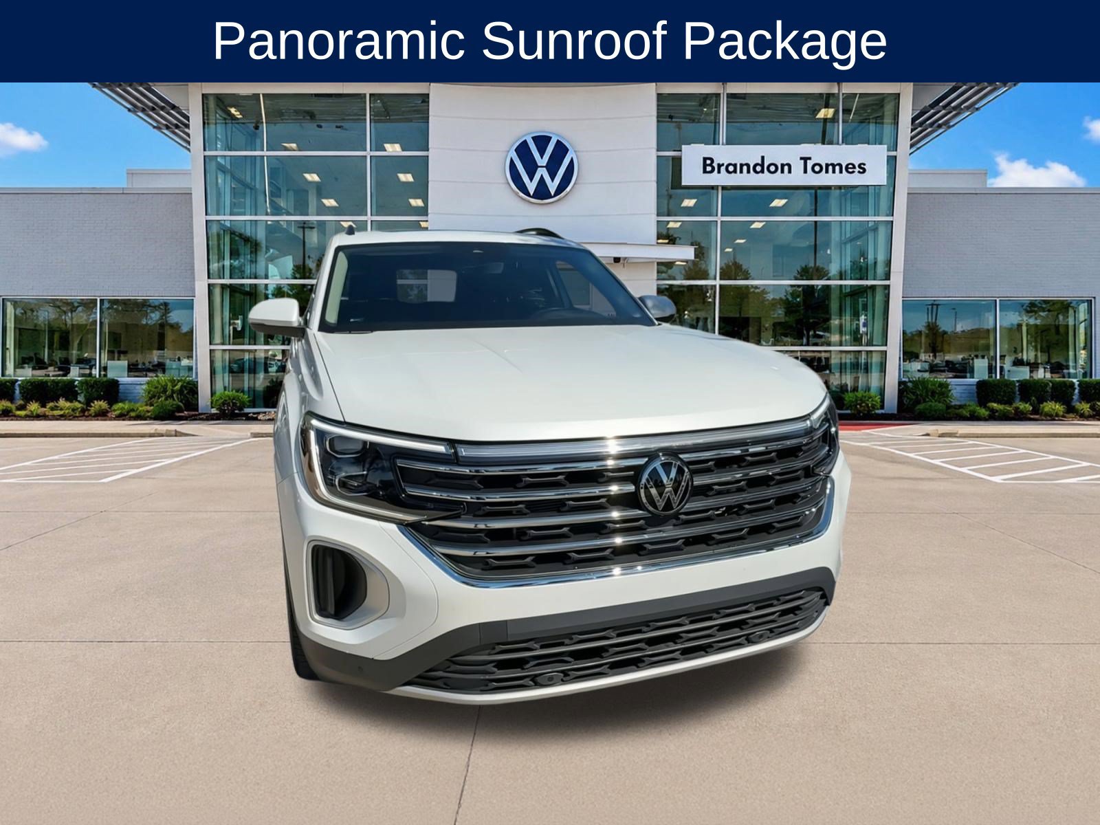 Used 2026 Volkswagen Atlas SE FWD image 2