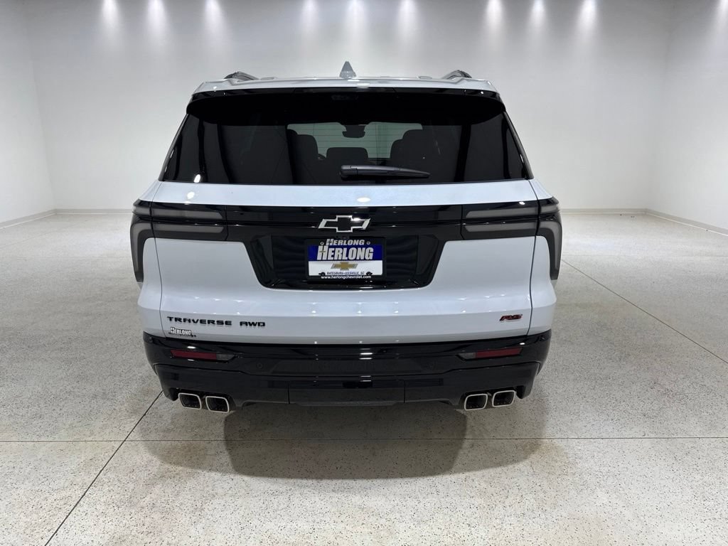 New 2027 Chevrolet Traverse RS AWD/4WD image 4