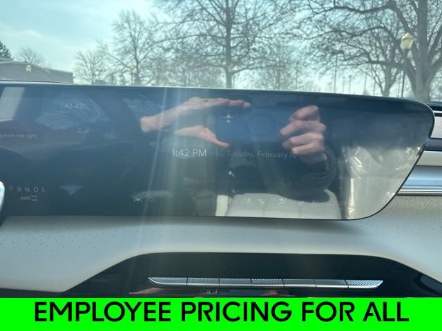 New 2026 Buick Enclave Avenir w/ Super Cruise Package AWD/4WD image 18