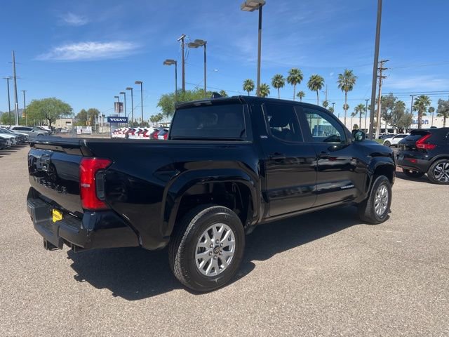 Used 2024 Toyota Tacoma SR5 image 3