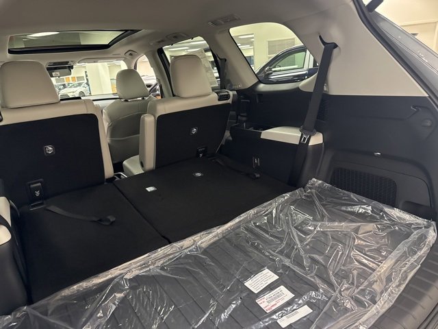 New 2026 Toyota Grand Highlander Platinum image 21