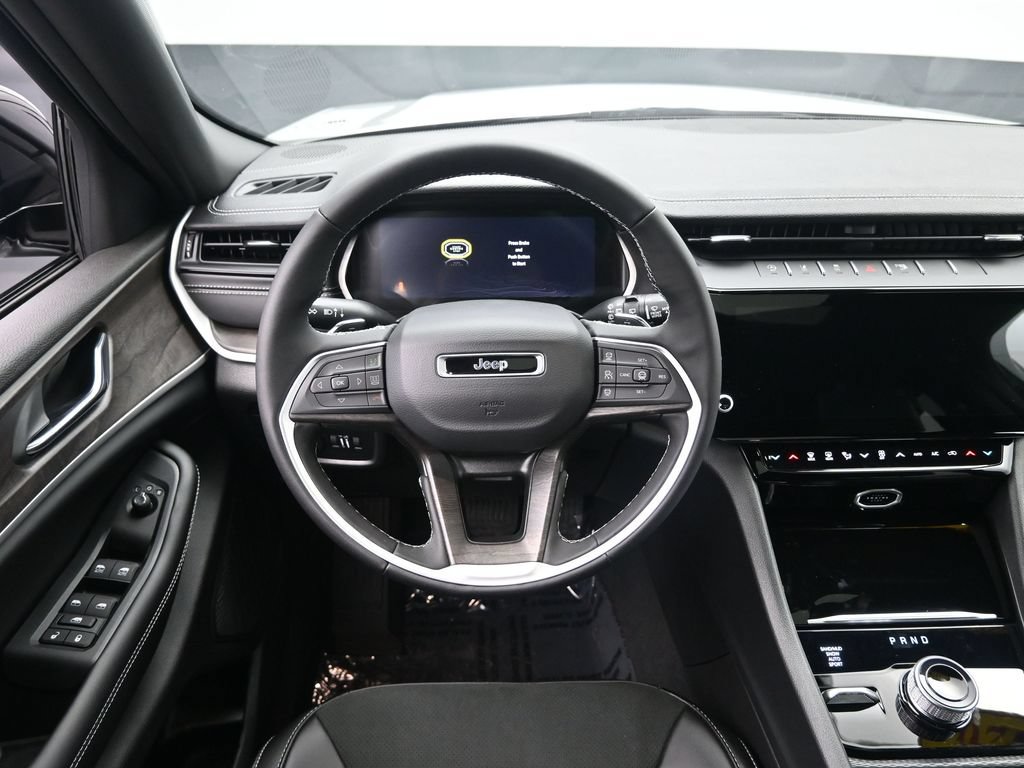 New 2026 Jeep Grand Cherokee Altitude AWD/4WD image 22