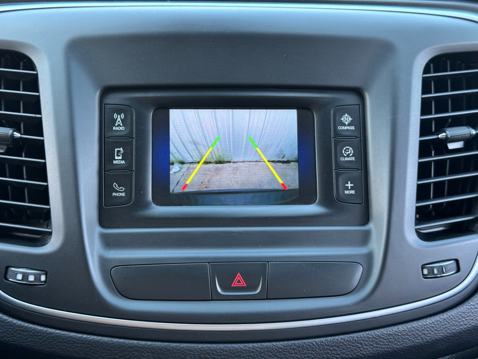 Used 2015 Chrysler 200 Limited w/ Convenience Group image 25