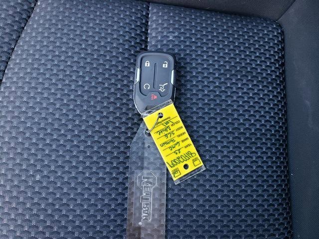 Used 2023 GMC Terrain SLE w/ Driver Convenience Package image 25