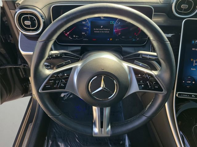 Used 2023 Mercedes-Benz GLC 300 4MATIC image 5