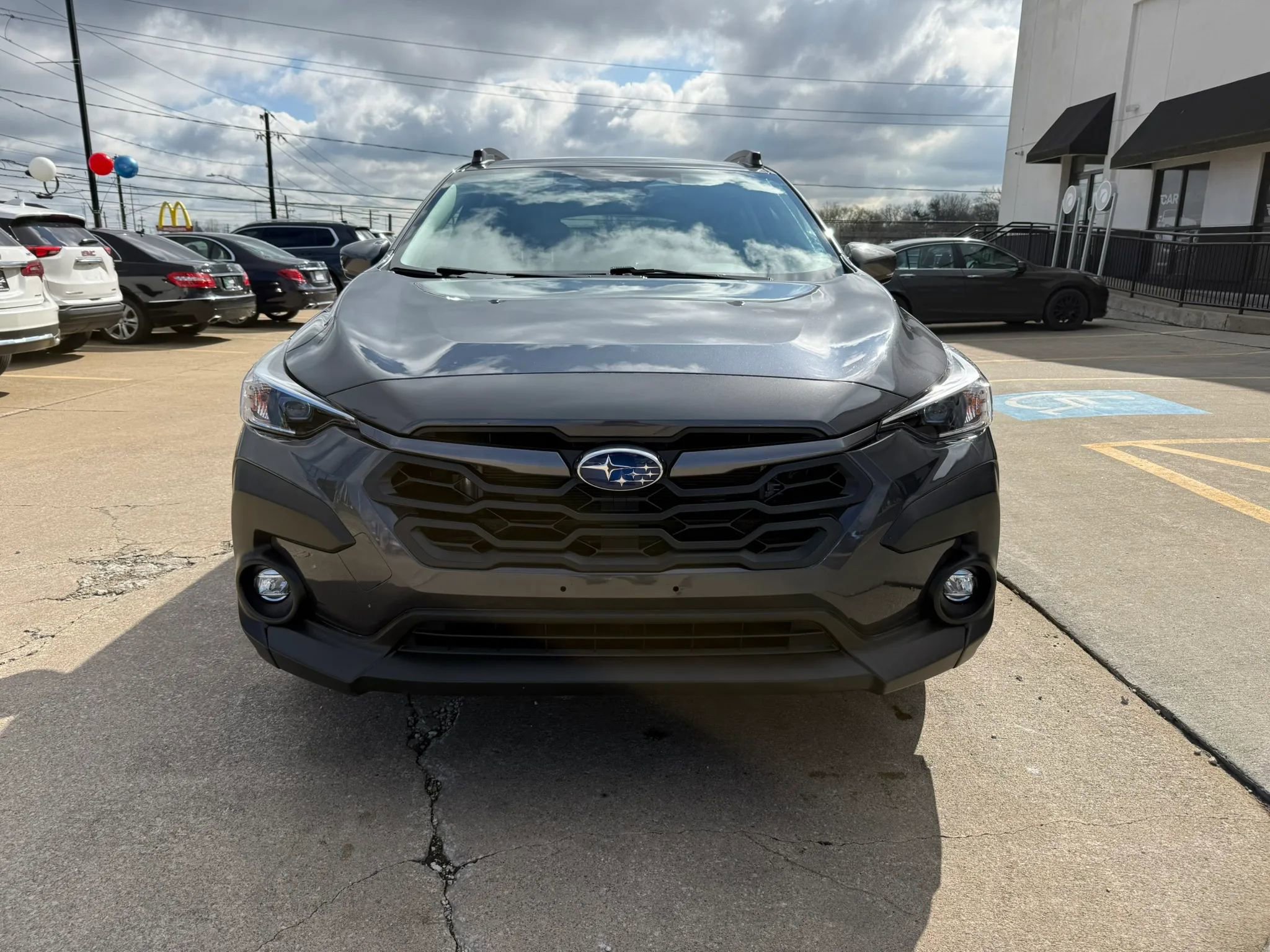 Used 2024 Subaru Crosstrek 2.0i Premium image 4