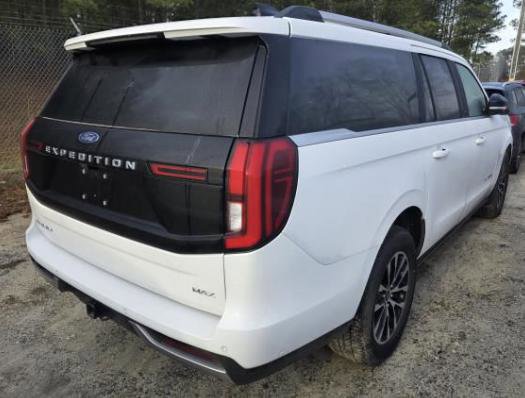Used 2025 Ford Expedition Max Platinum image 12