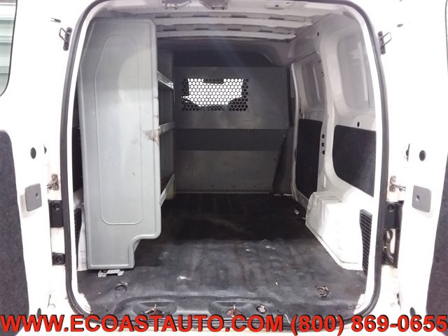 Used 2014 Nissan NV200 SV w/ Exterior Appearance Package image 14