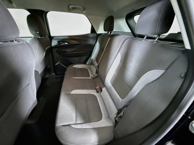 Used 2023 Chevrolet TrailBlazer LT FWD image 23