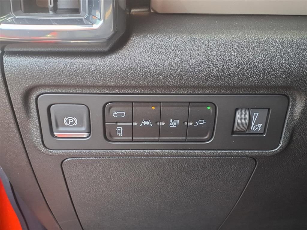 New 2026 GMC Hummer EV SUV w/ LPO, Sport Package image 8