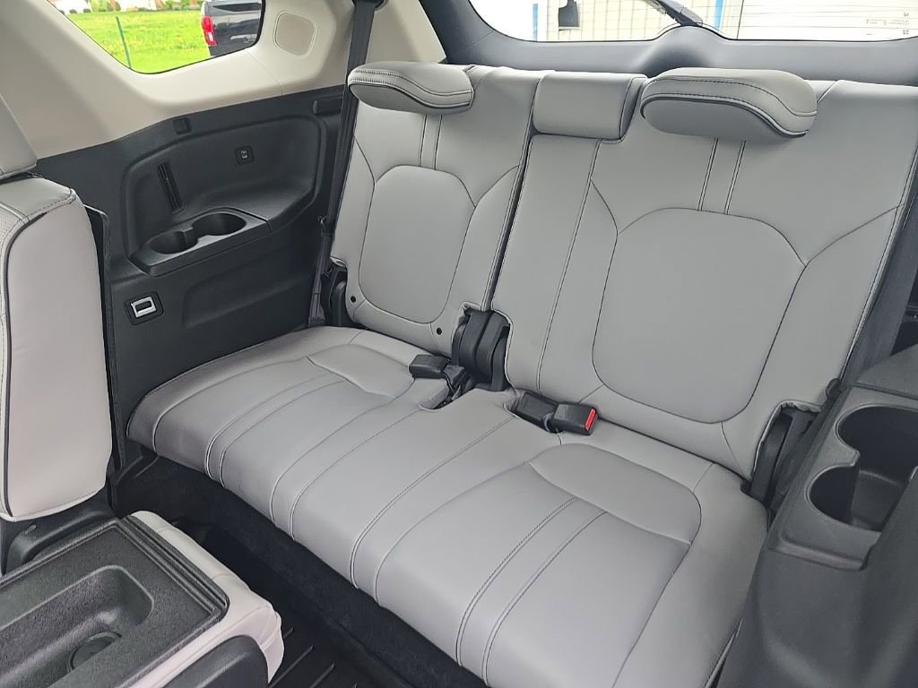 Used 2024 Honda Pilot Elite image 29