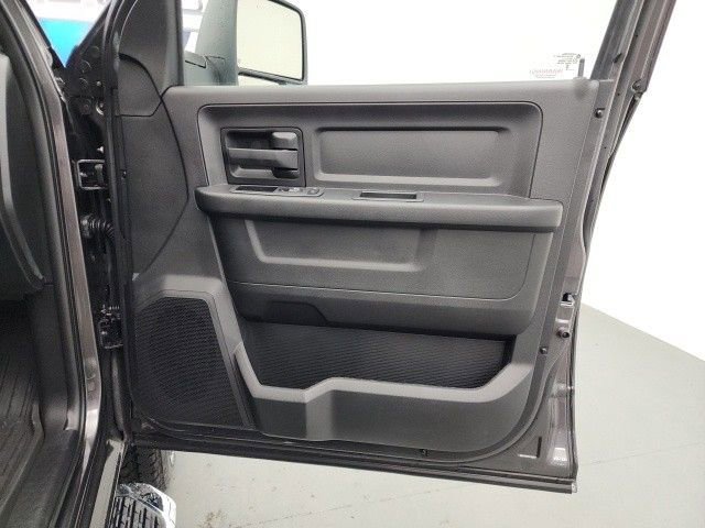 New 2024 RAM 3500 Tradesman image 26