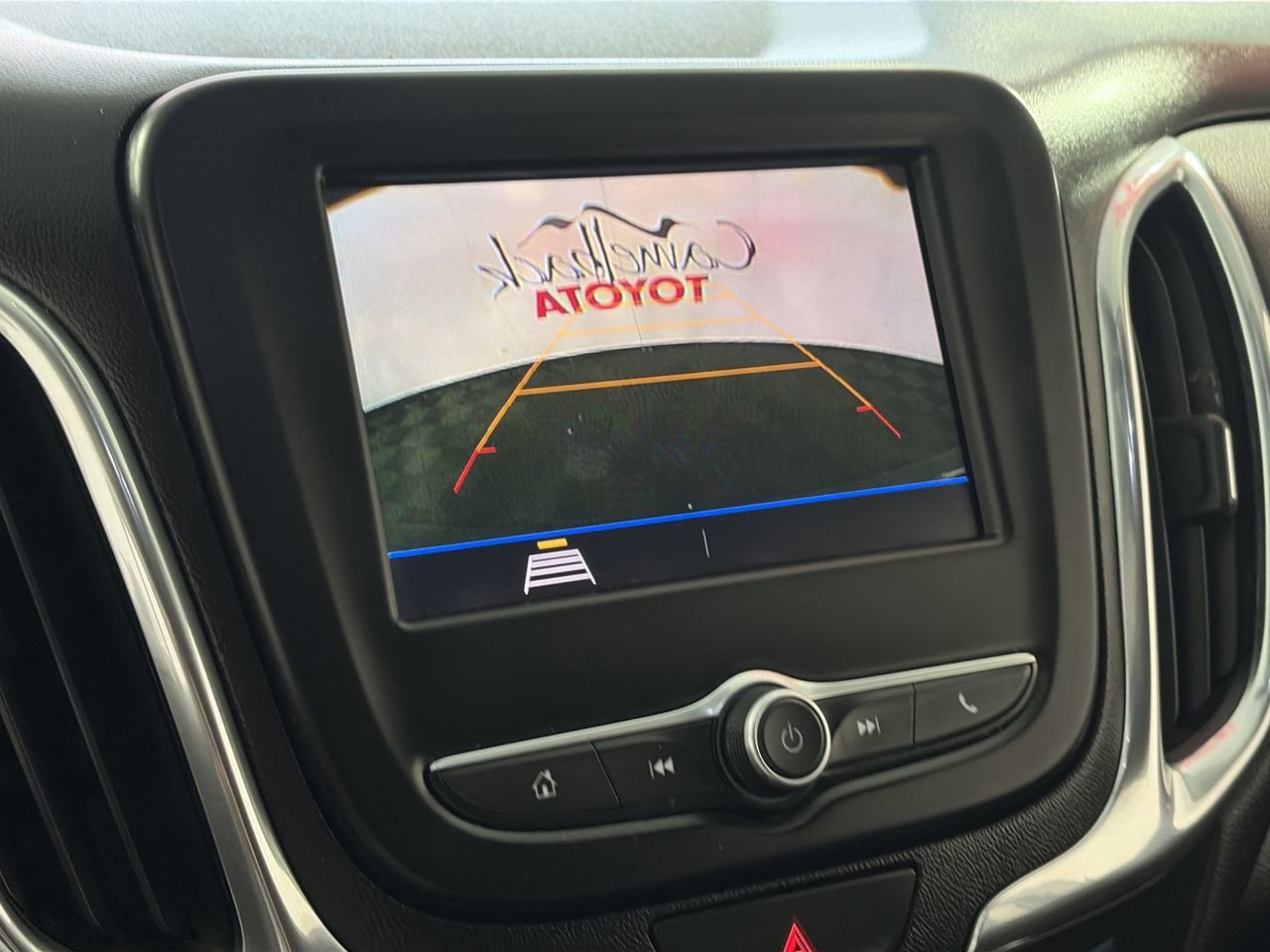 Used 2021 Chevrolet Equinox LT AWD/4WD image 16
