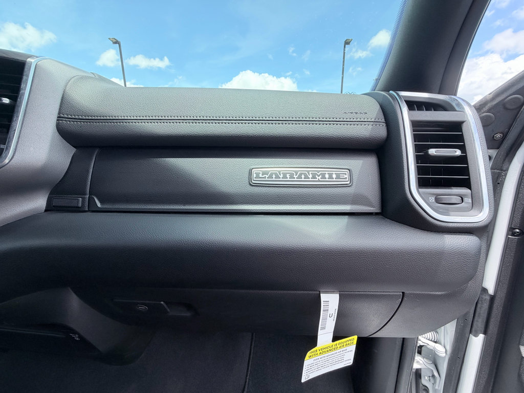 Used 2026 RAM 2500 Laramie AWD/4WD image 21