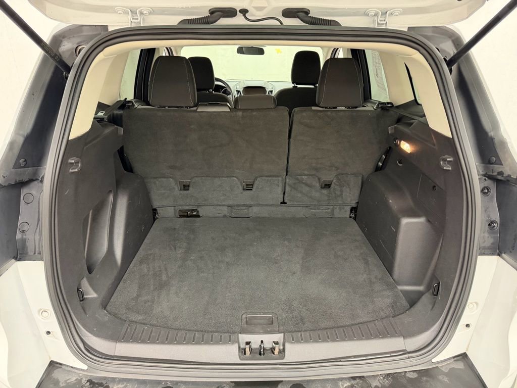 Used 2019 Ford Escape SE image 21