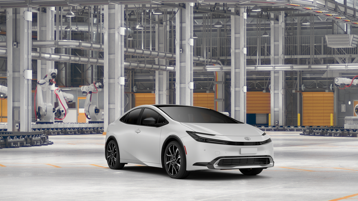 New 2027 Toyota Prius Plug-In Hybrid FWD image 15