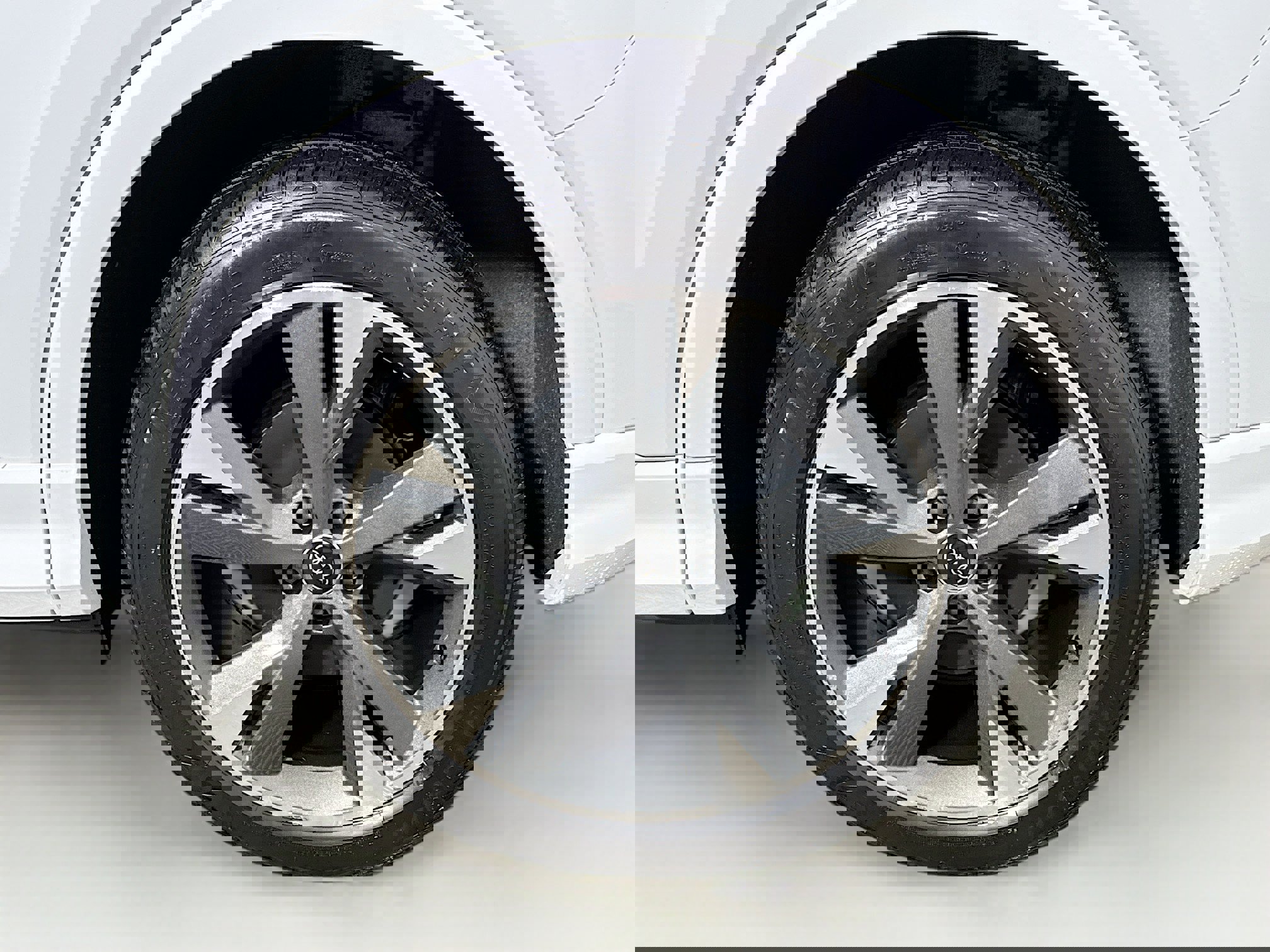 Used 2022 Audi Q4 e-tron Premium w/ Convenience Package image 28