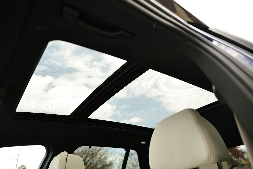 New 2026 BMW X5 xDrive50e w/ Executive Package image 19