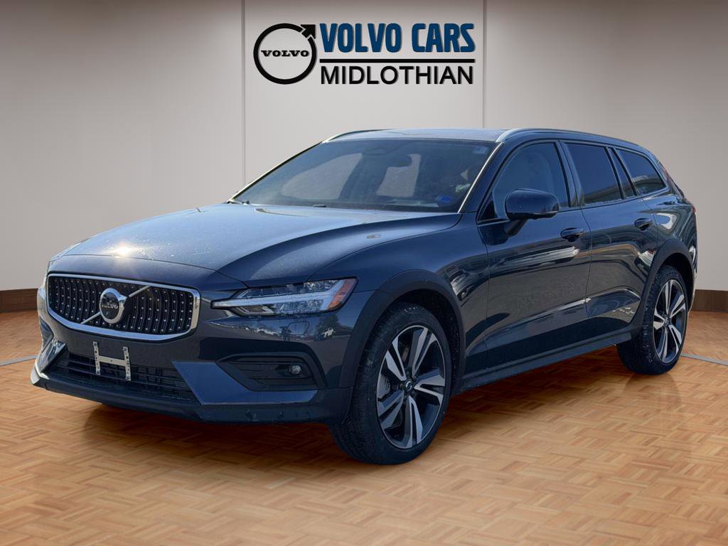 New 2026 Volvo V60 B5 Cross Country Plus w/ Protection Package Premier AWD/4WD image 24