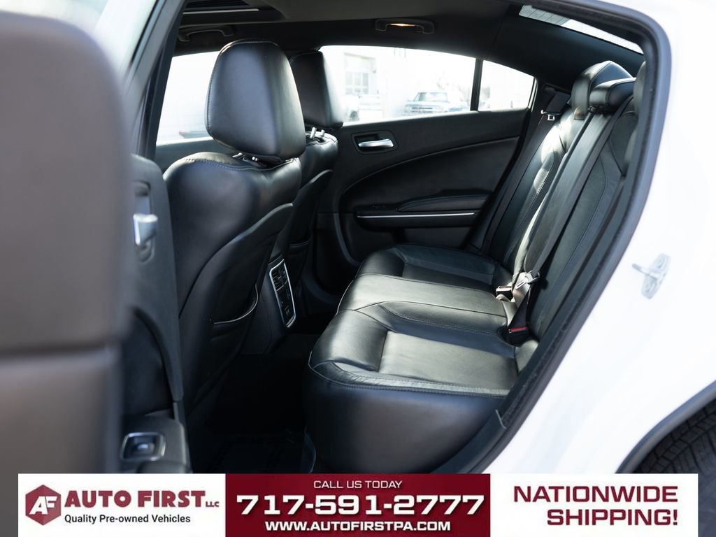 Used 2020 Dodge Charger SXT w/ Leather Interior Group image 12