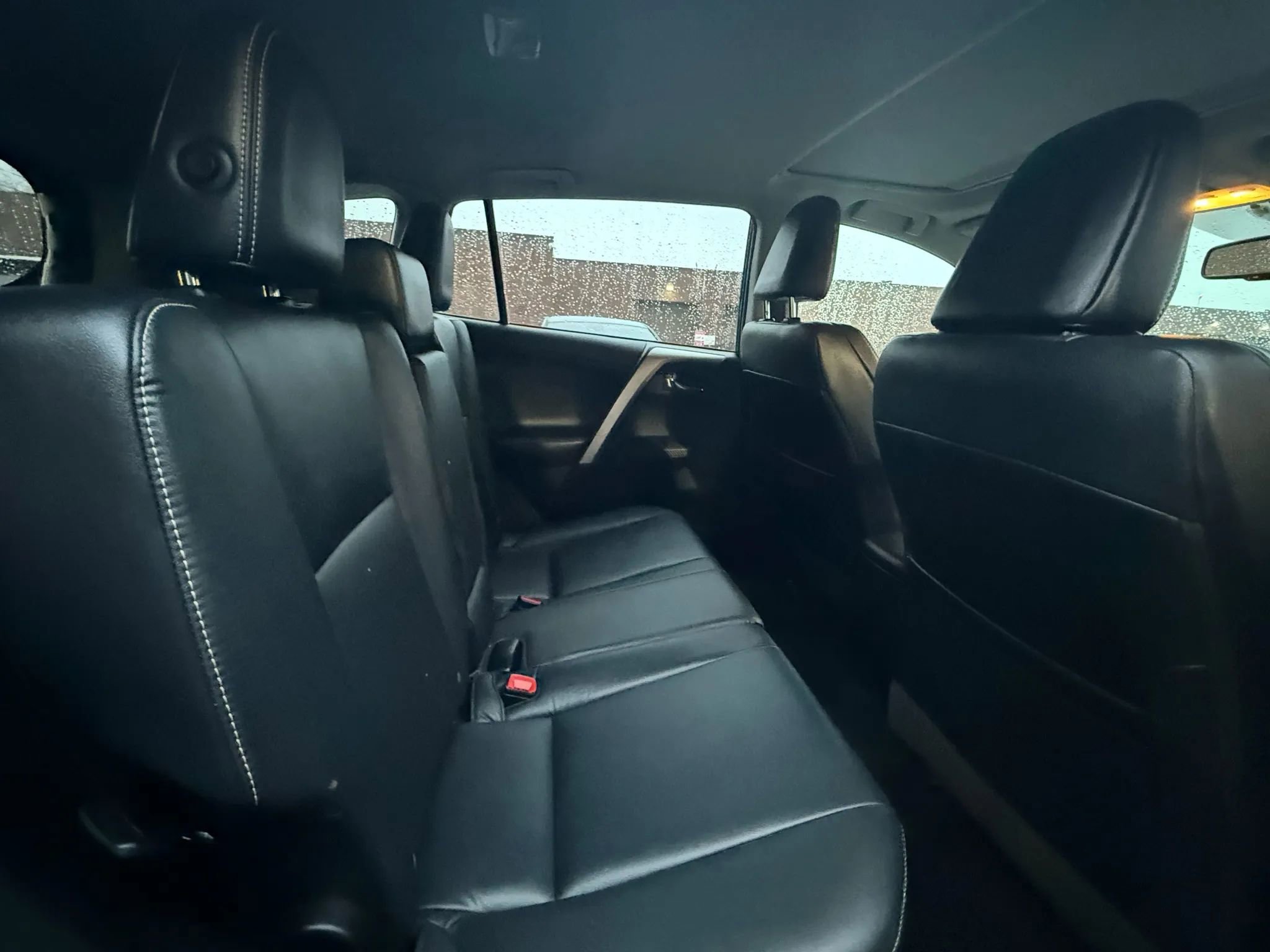 Used 2015 Toyota RAV4 Limited image 11