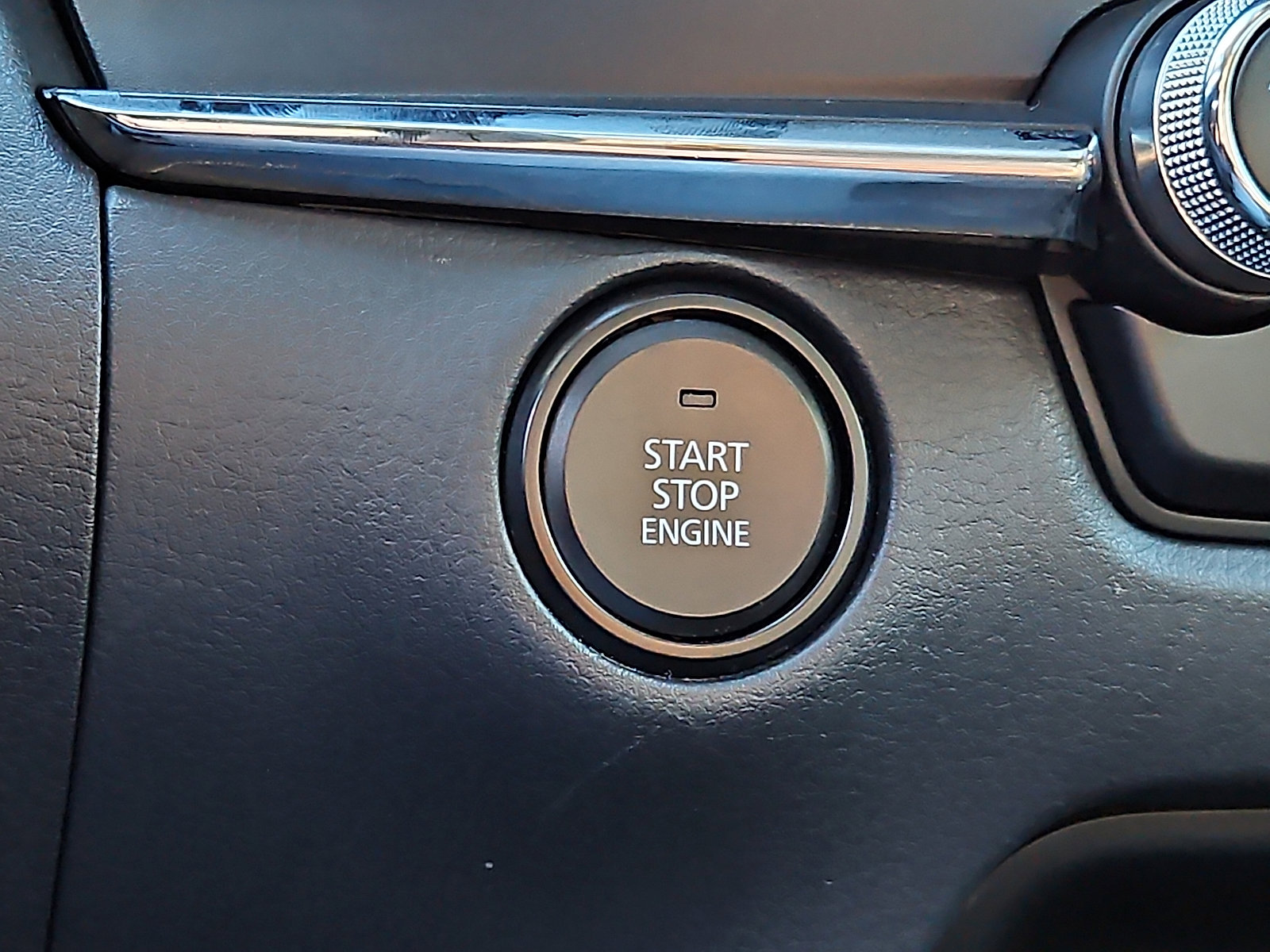 Used 2022 MAZDA CX-30 AWD 2.5 S w/ Premium Package image 23