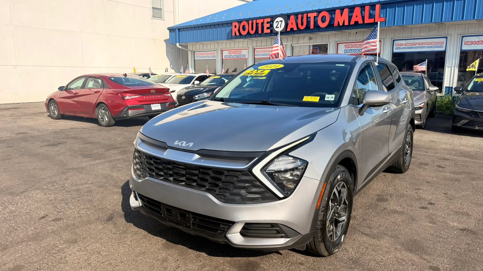 Used 2023 Kia Sportage LX FWD image 4