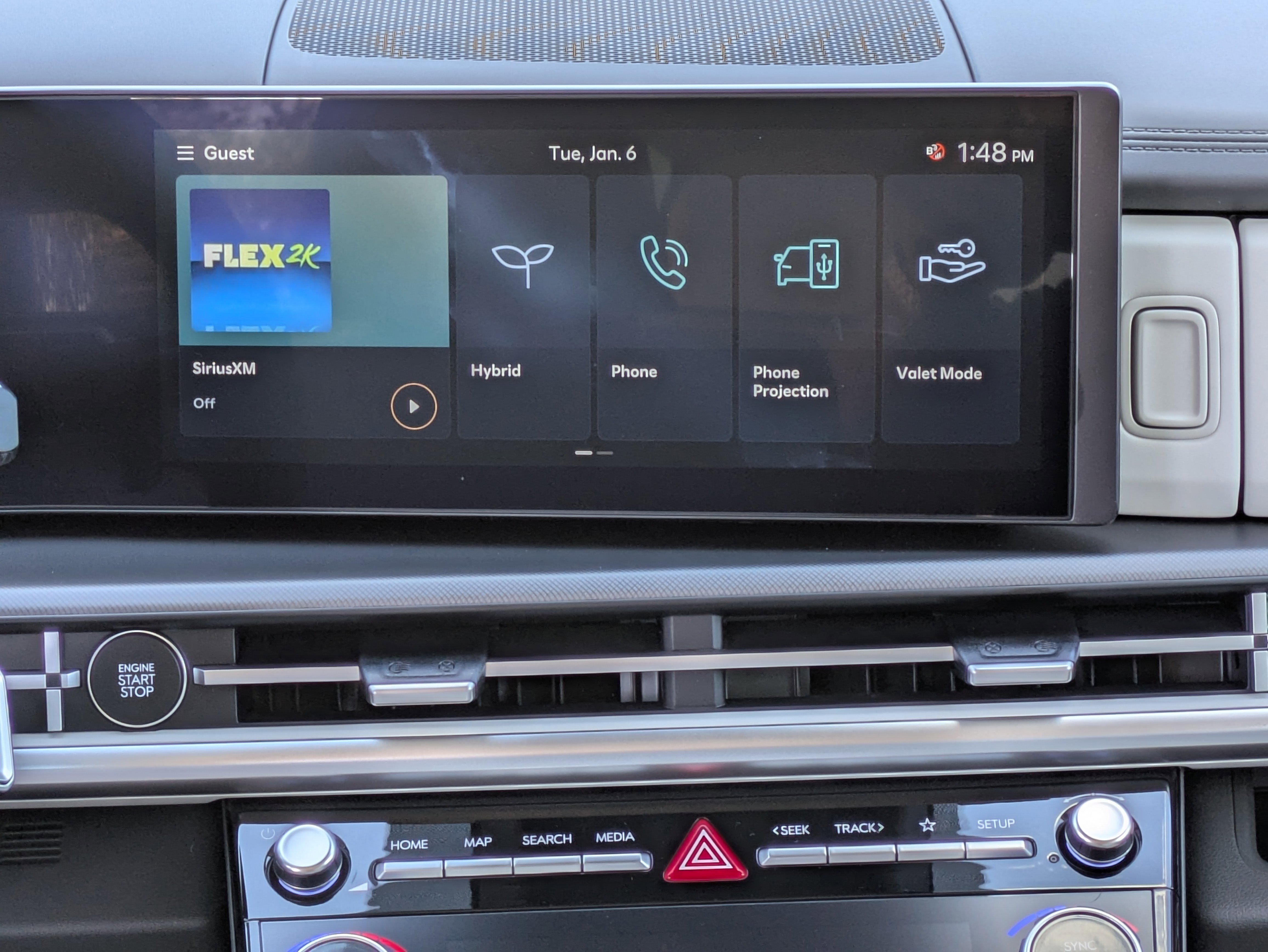 New 2026 Hyundai Santa Fe SE FWD image 18