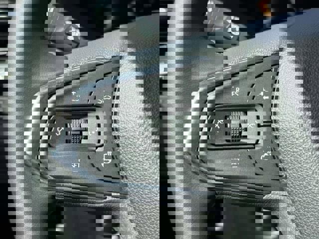 Used 2024 Chevrolet TrailBlazer LT w/ LT Cold Weather Package image 18