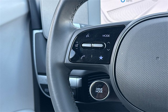 Used 2024 Hyundai Ioniq 5 SE image 27