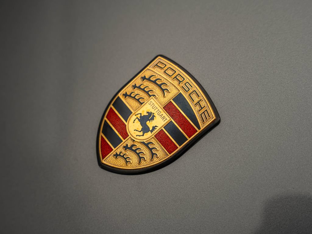 Used 2005 Porsche 911 Carrera S RWD image 18