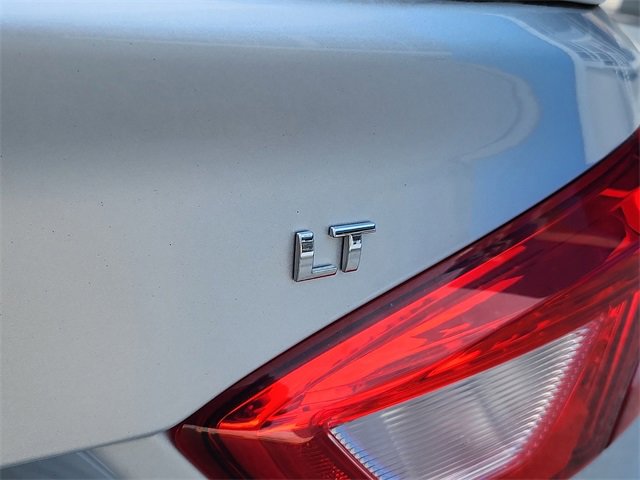 Used 2018 Chevrolet Cruze LT w/ Convenience Package image 30