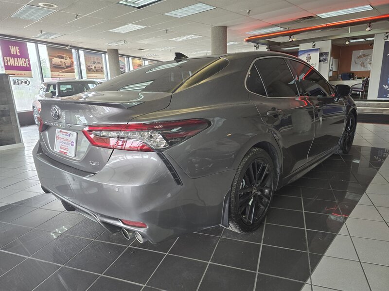 Used 2023 Toyota Camry XSE w/ Navigation Package FWD image 4