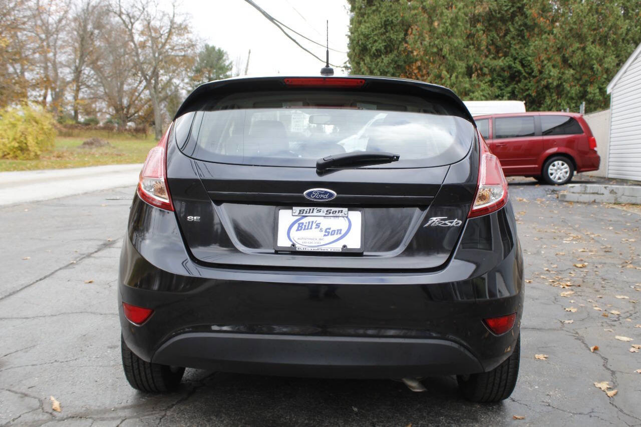 Used 2015 Ford Fiesta SE image 27