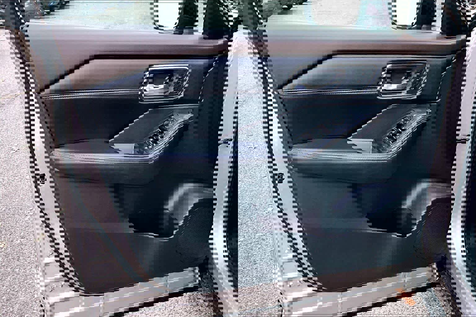 Used 2021 Nissan Rogue SL image 20