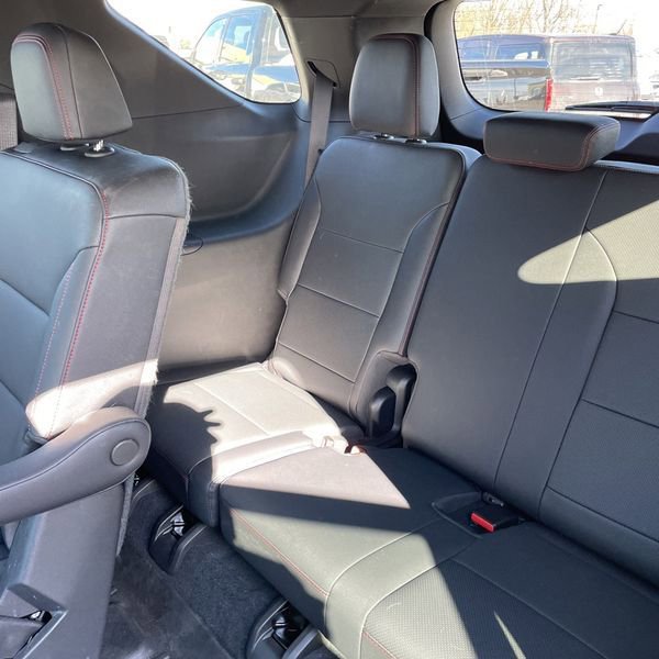 Used 2024 Chevrolet Traverse Z71 w/ Enhanced Driving Package image 31