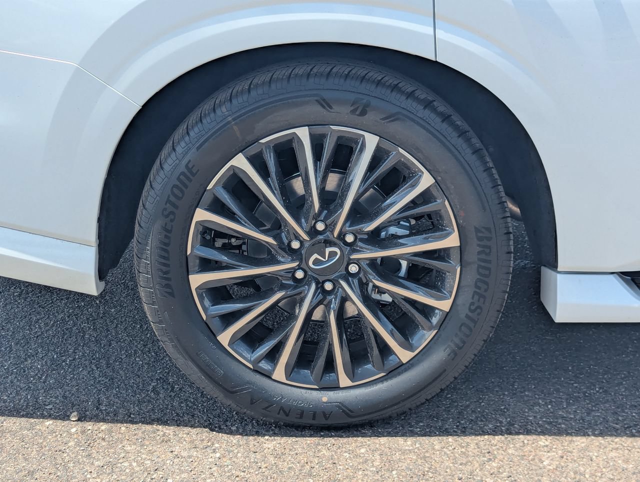 New 2027 INFINITI QX80 Autograph AWD/4WD image 9