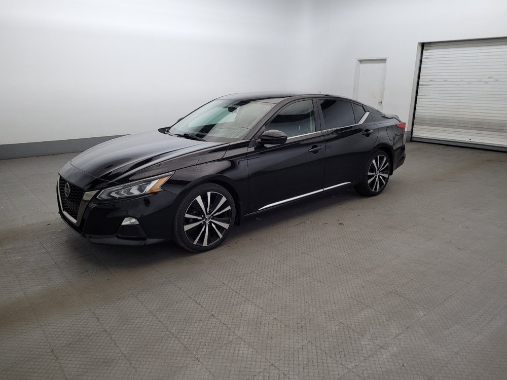 Used 2019 Nissan Altima 2.5 SR FWD image 2