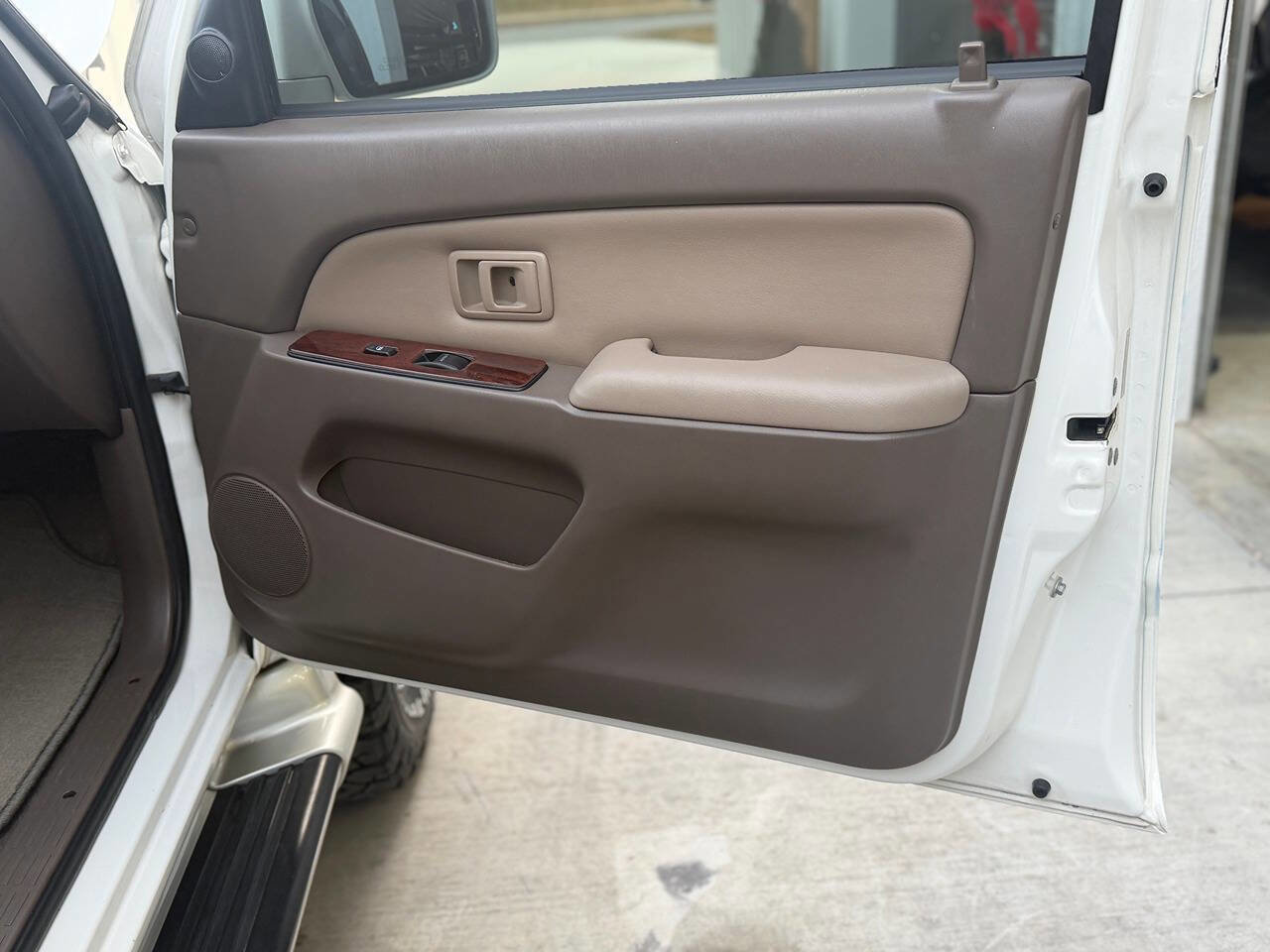 Used 2001 Toyota 4Runner SR5 image 70
