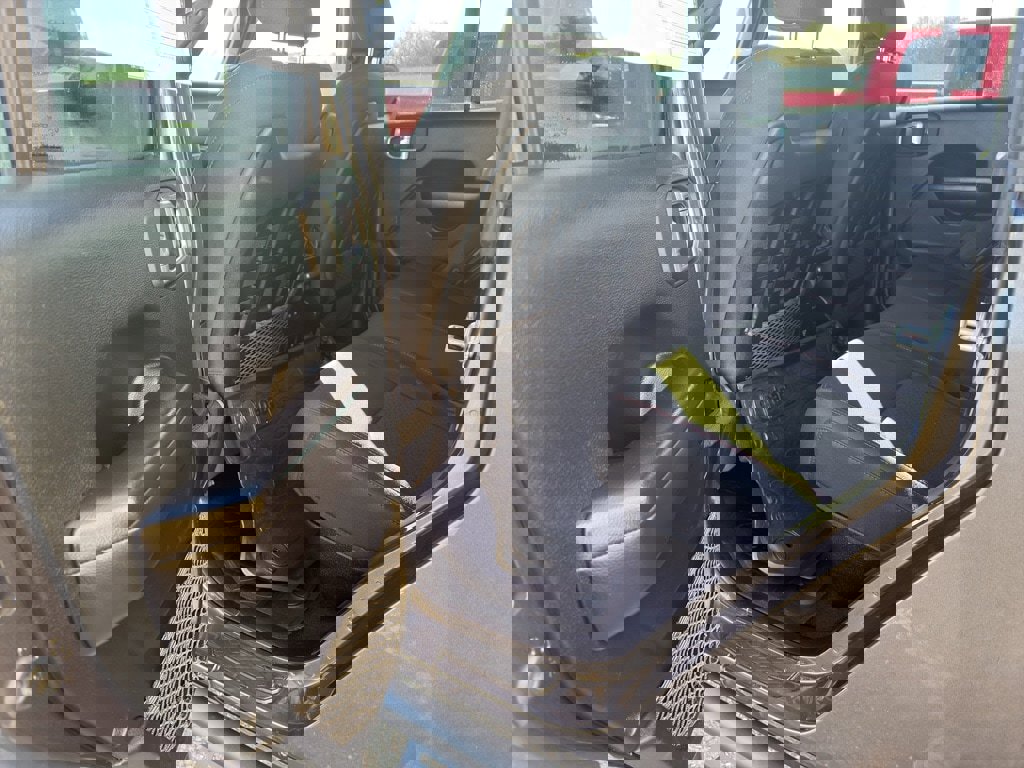 Used 2021 Jeep Gladiator Rubicon w/ LED Lighting Group image 15