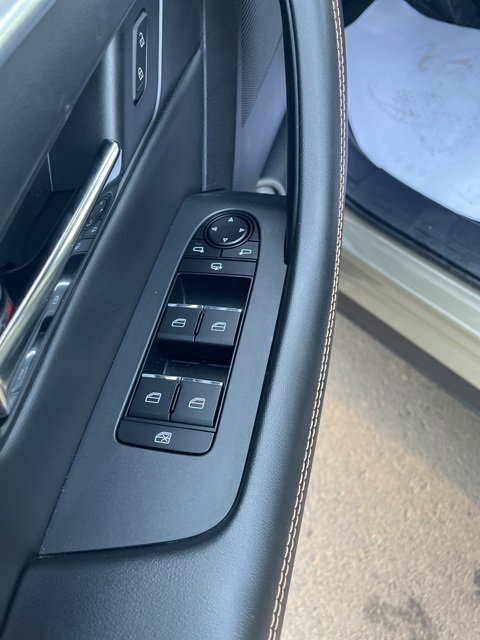 Certified 2025 MAZDA CX-70 3.3 Turbo S w/ Premium Package image 13