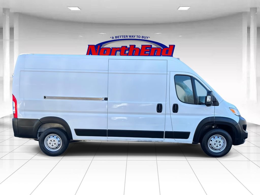 Used 2023 RAM ProMaster 2500 image 2